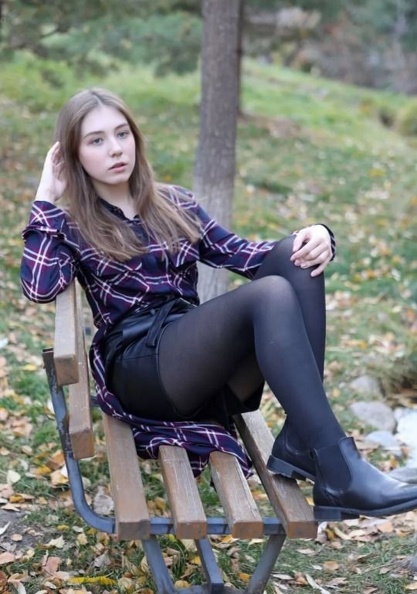 NylonWorld - 1- 00000001.jpg
