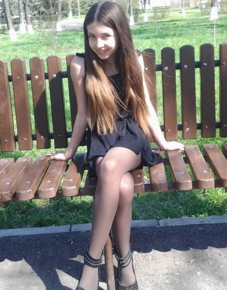 NylonWorld - 1- 00000223.jpg